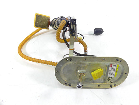 2007 Harley Touring FLHRSE CVO Road King Fuel Gas Petrol Pump 75127-06 {{ shop.shopifyCountryName }} - Mototech271
