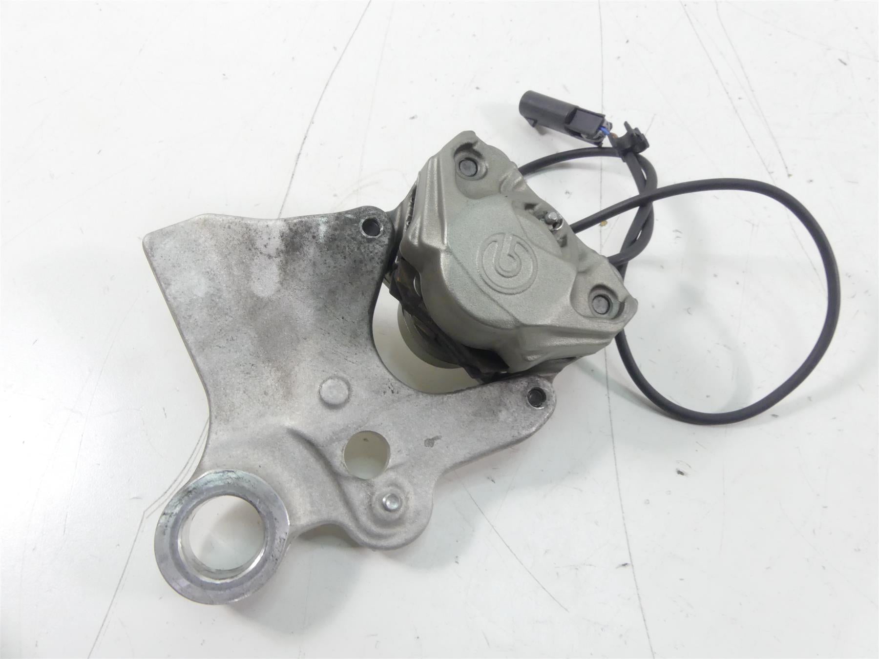 2019 Indian Motorcycle Co. FTR1200 Rear Brembo Brake Caliper 1912958 {{ shop.shopifyCountryName }} - Mototech271