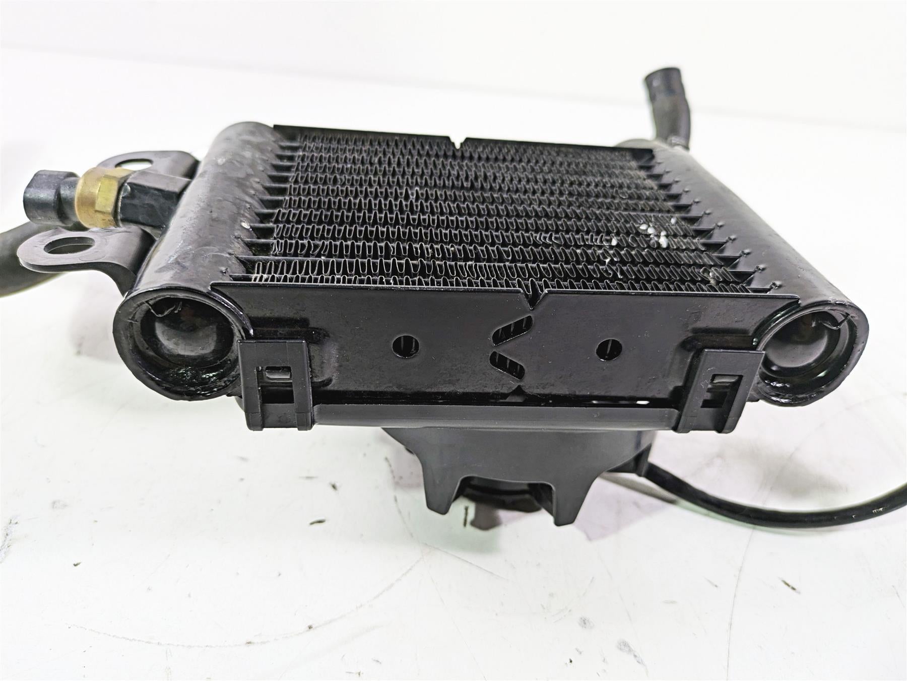2015 Harley Touring FLHTKL E -Glide Low Left Radiator Fan Set -Read 26800004D {{ shop.shopifyCountryName }} - Mototech271