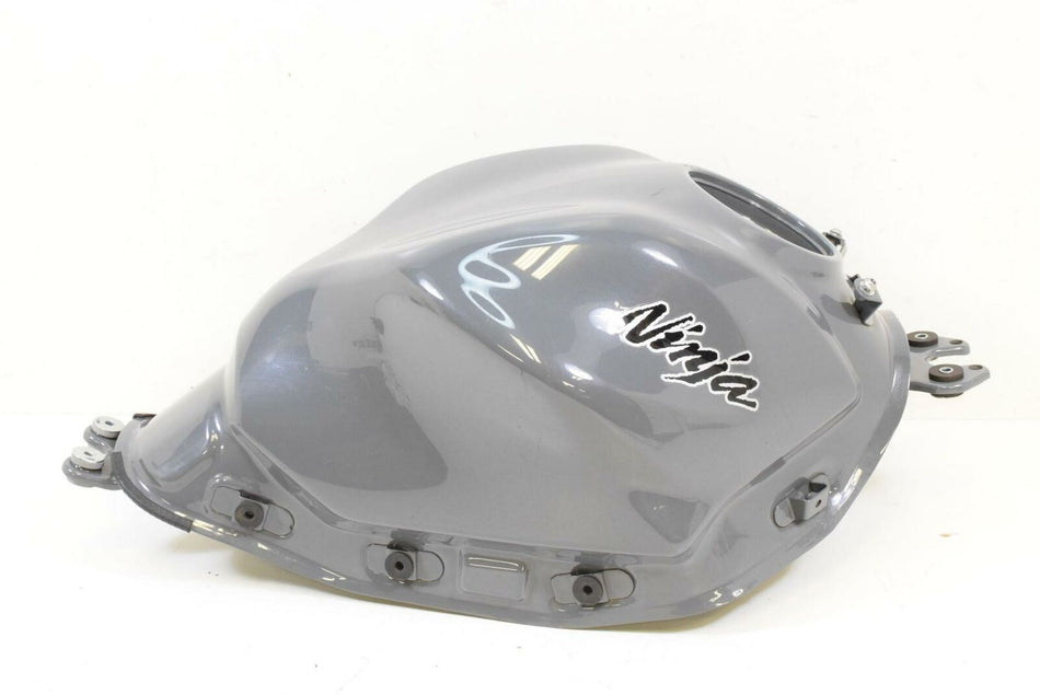2018 Kawasaki EX650 Ninja Fuel Gas Petrol Tank - Dent 51001-0841-H8 {{ shop.shopifyCountryName }} - Mototech271
