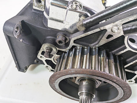 2002 Harley FLSTC Softail Heritage Classic 5-Sp Transmission Gear Box 34732-00A {{ shop.shopifyCountryName }} - Mototech271
