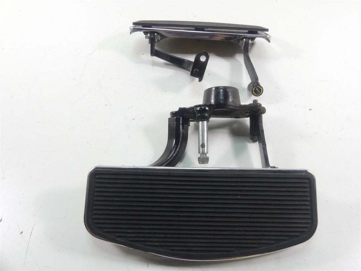 2013 Harley Touring FLHTK Electra Glide Front Rider Floor Board Set 50621-06A {{ shop.shopifyCountryName }} - Mototech271