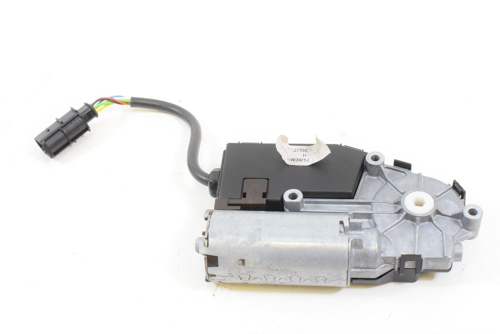 2013 BMW K1600 GTL K48 Windshield Wind Shield Screen Adjuster Motor 46637724081 {{ shop.shopifyCountryName }} - Mototech271