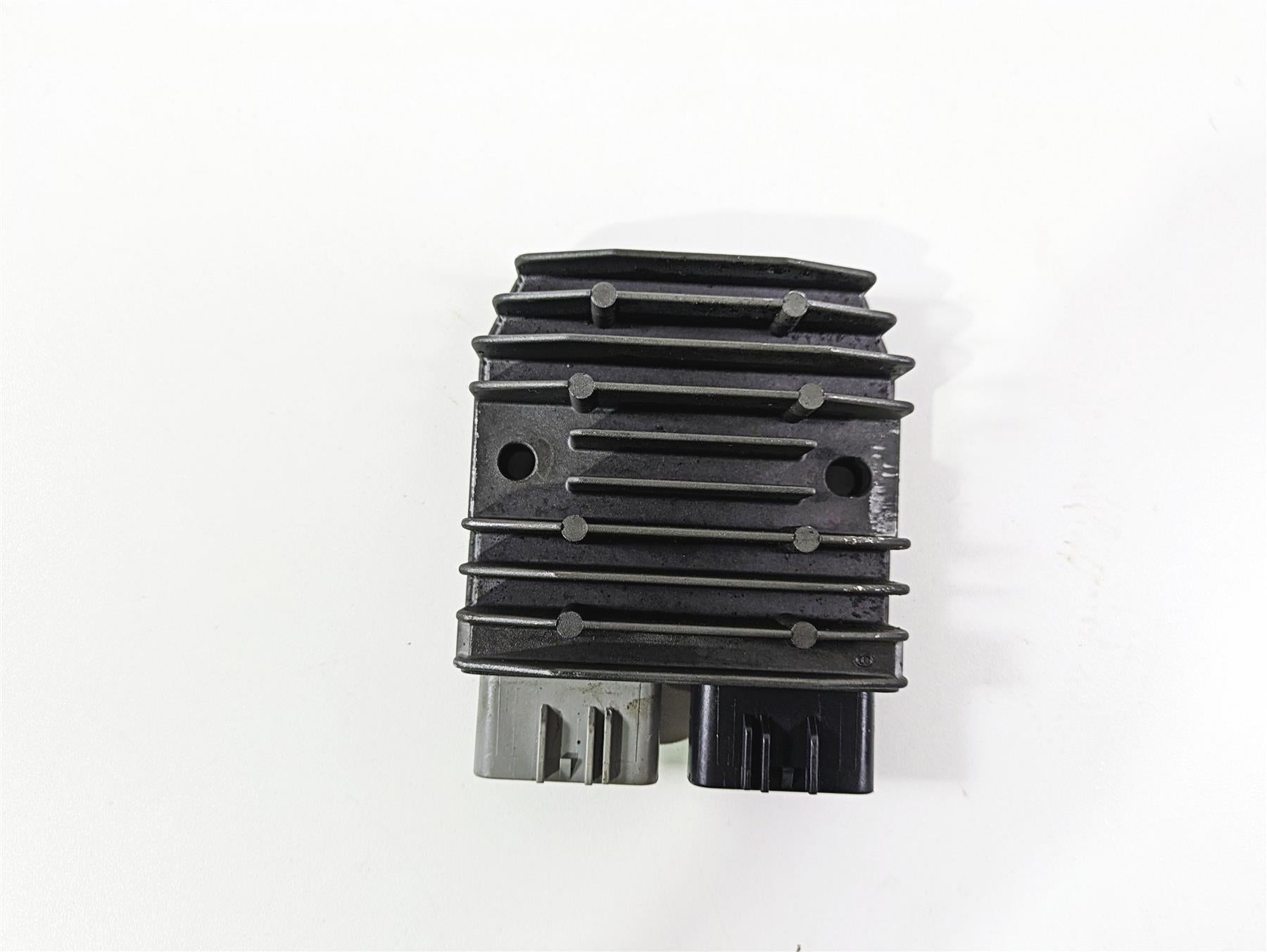 2010 Sea-Doo 4-Tec RXT 215 Rectifier Voltage Regulator SH775AA 710001103 {{ shop.shopifyCountryName }} - Mototech271