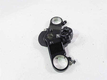 2025 Honda CBR600RR Upper Triple Tree Steering Clamp 53300-MJC-A00 {{ shop.shopifyCountryName }} - Mototech271