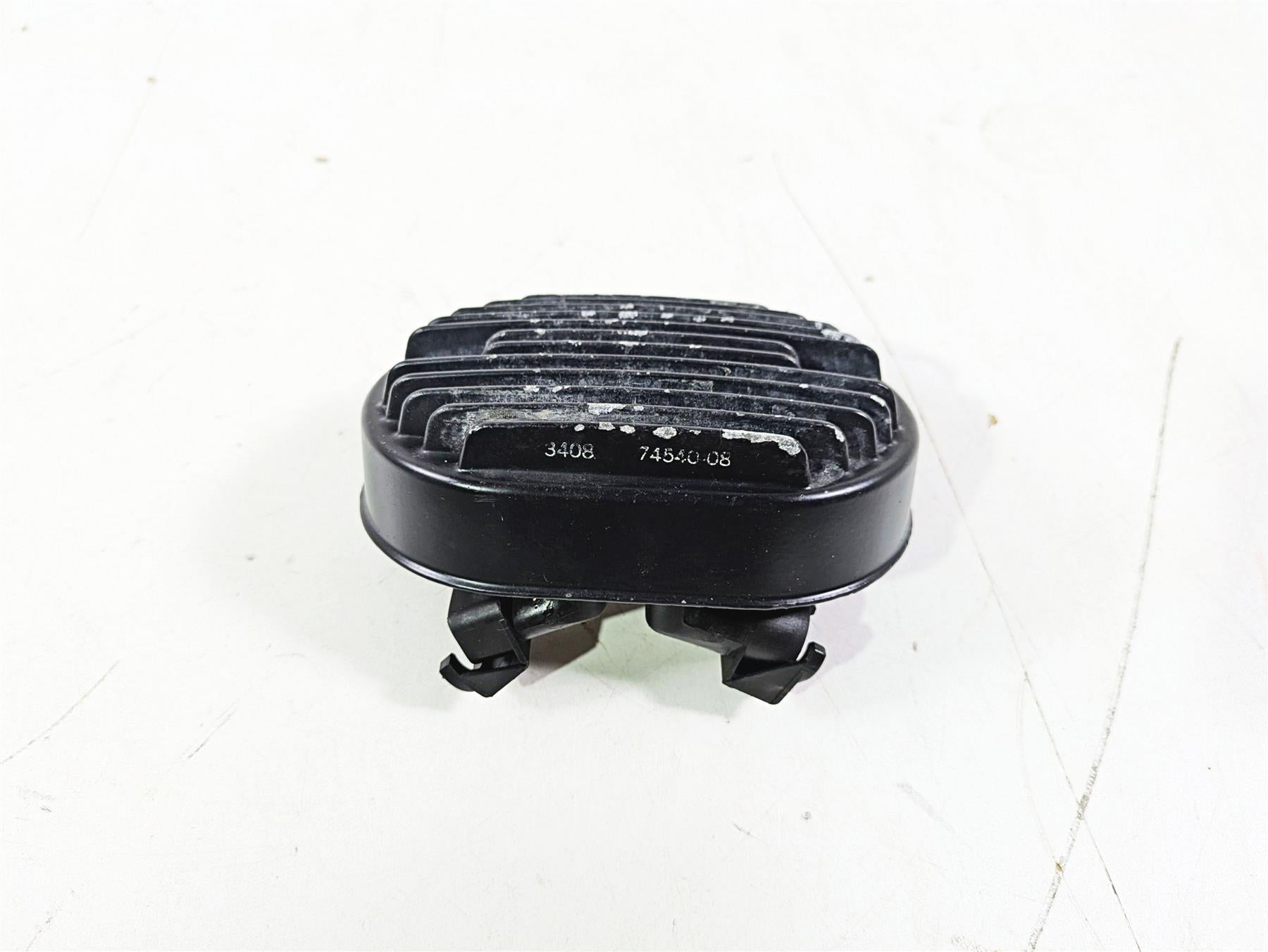 2009 Harley FXCWC Softail Rocker Rectifier Voltage Regulator 74540-08 {{ shop.shopifyCountryName }} - Mototech271