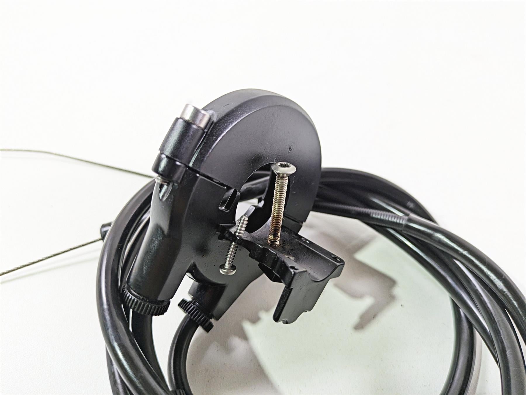 2014 BMW K1300S K40 Throttle Cable Control Set 32737713443 32737713444 {{ shop.shopifyCountryName }} - Mototech271