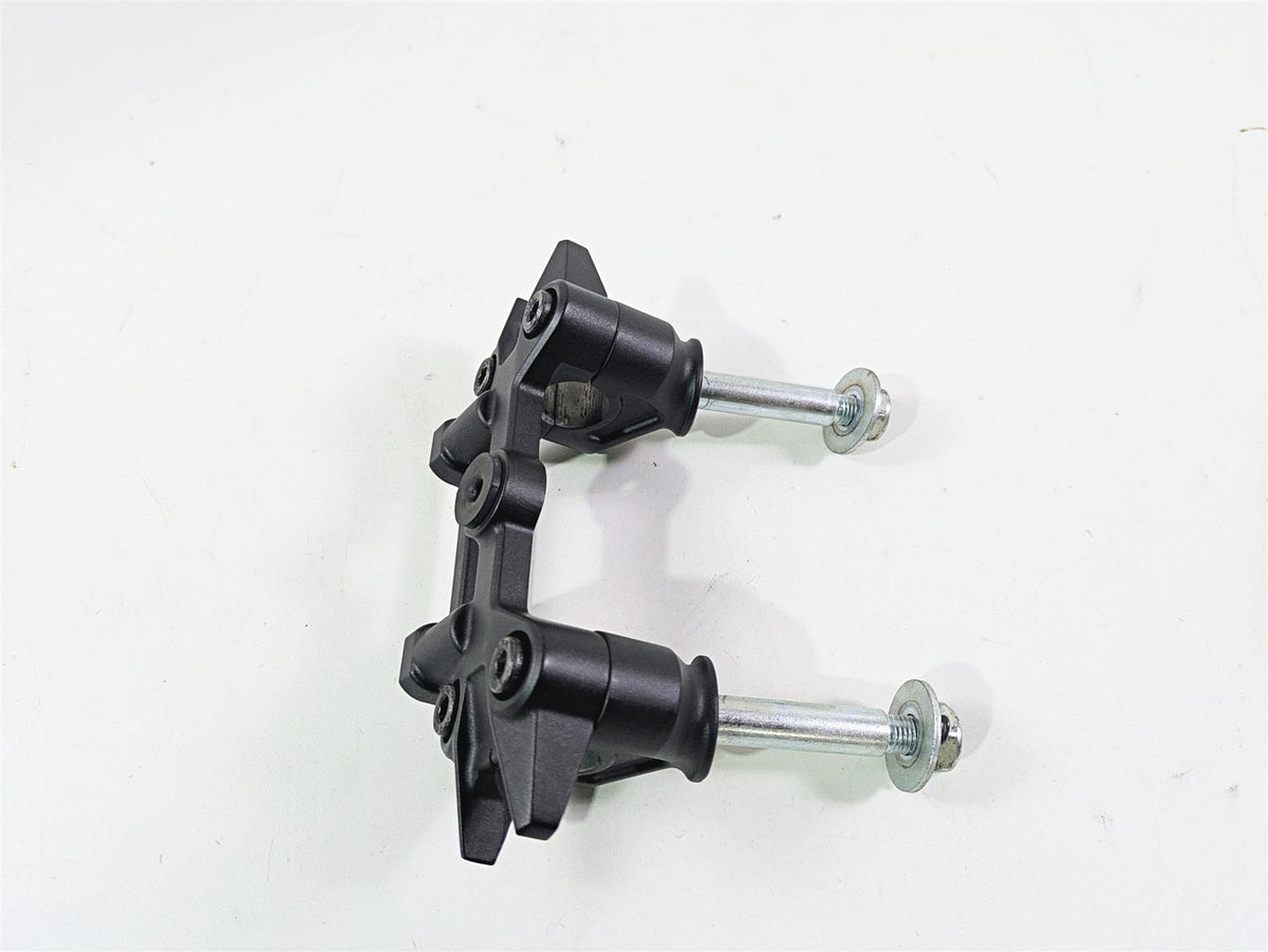 2020 Kawasaki Z900 ZR900 Handlebar Riser Holder Mount Set 46012-0396-18R {{ shop.shopifyCountryName }} - Mototech271