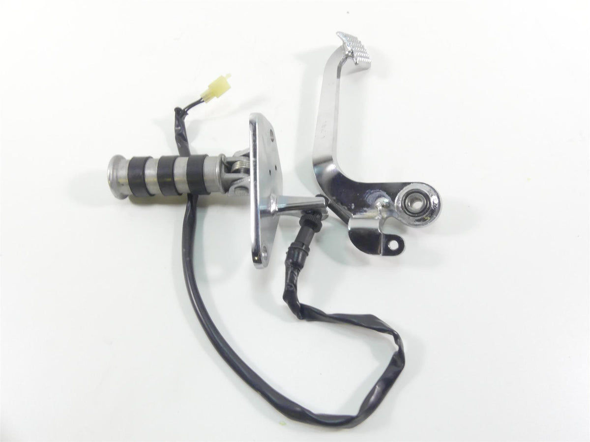 2007 Honda VT1100 C2 Shadow Front Right Foot Peg & Brake Pedal 50615-MCK-A00 {{ shop.shopifyCountryName }} - Mototech271