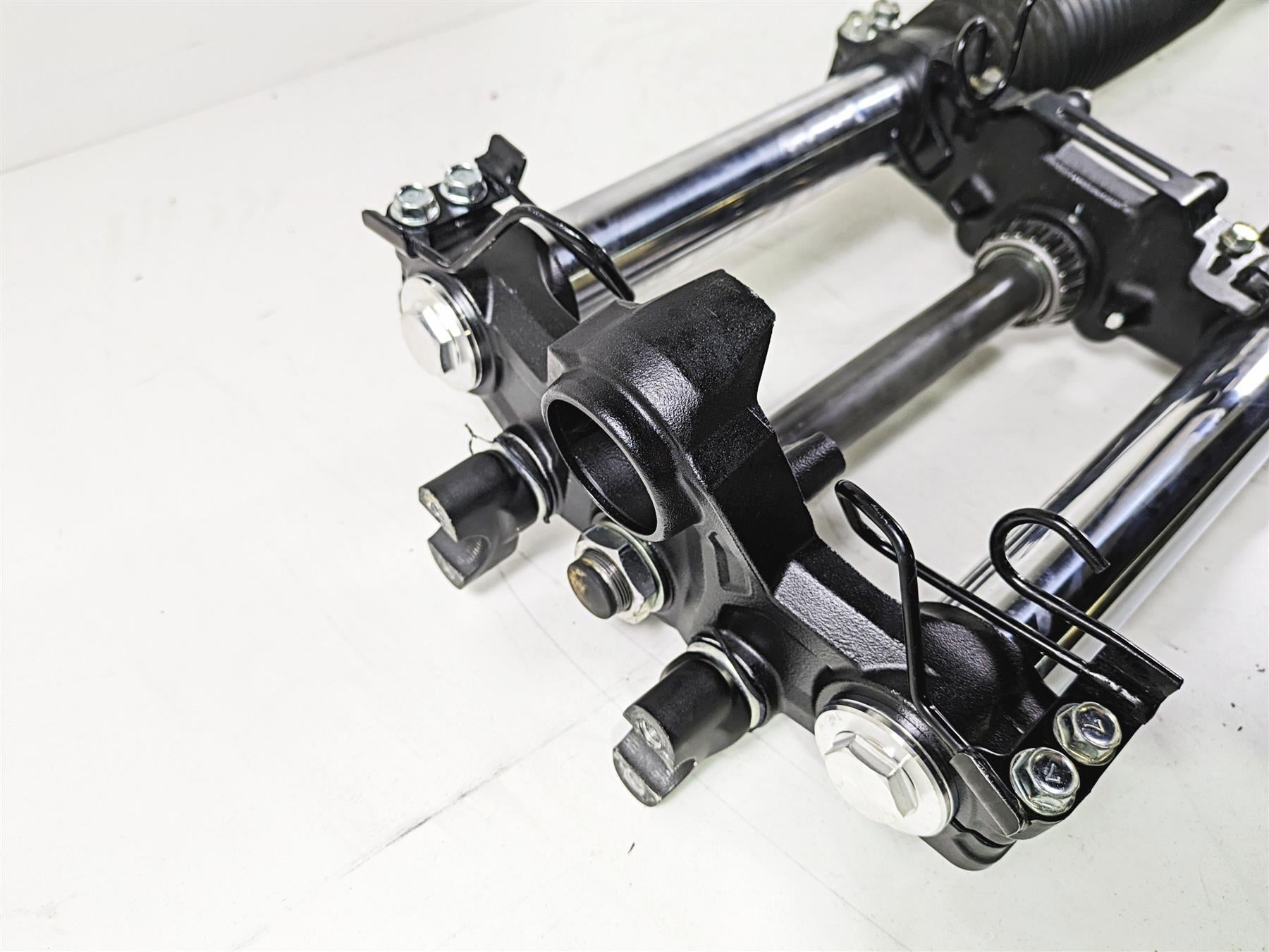 2023 Kawasaki KLR KL 650 Adventure Front Fork & Trees Set 44071-1487 44071-1488 {{ shop.shopifyCountryName }} - Mototech271