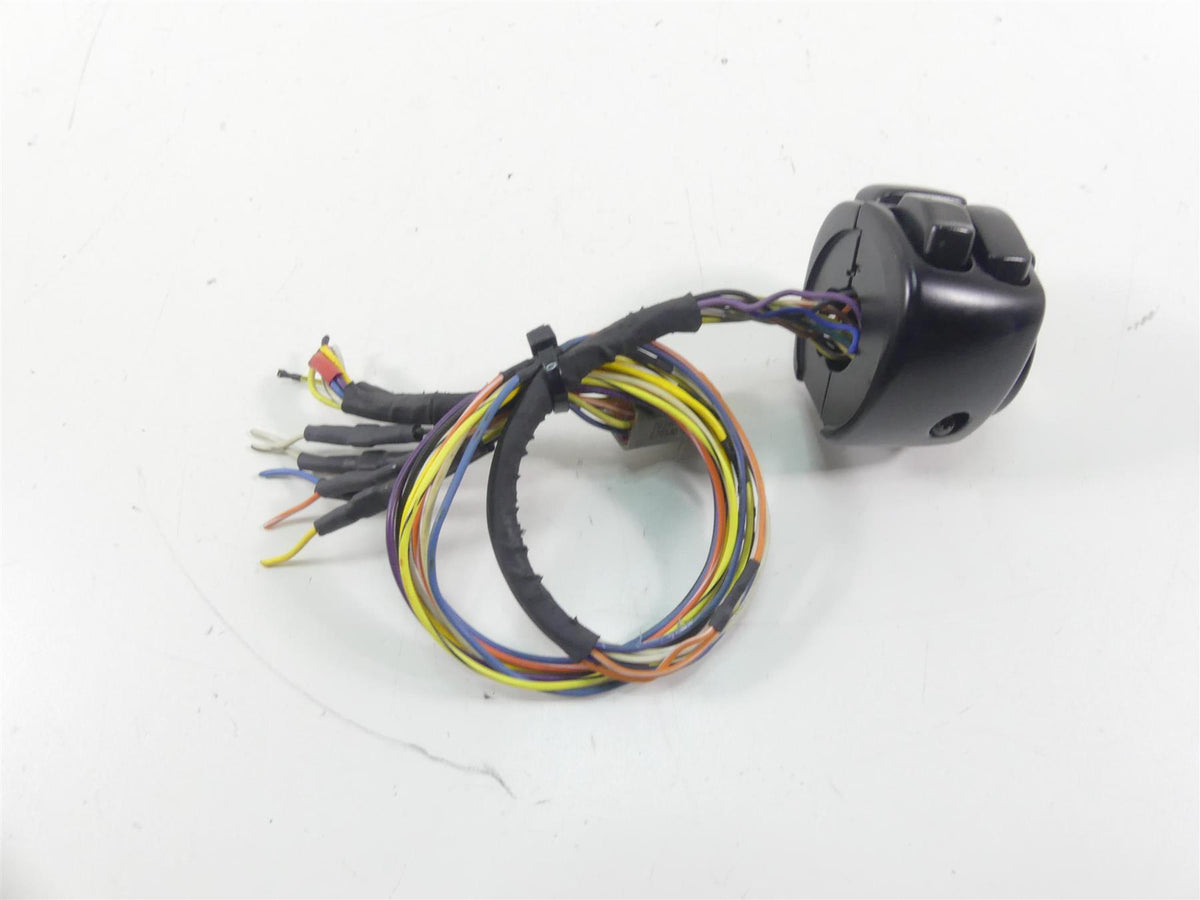 2005 Harley Touring FLHRSI Road King Left Hand Control Switch - Read 71597-96B {{ shop.shopifyCountryName }} - Mototech271