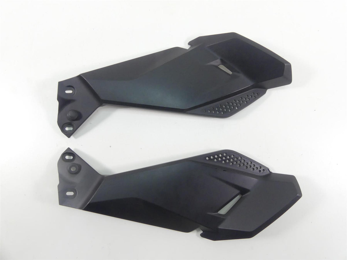 2019 BMW R1250GS K50 Under Tank Molded Leg Fairing Set 46638556637 46638556638 {{ shop.shopifyCountryName }} - Mototech271