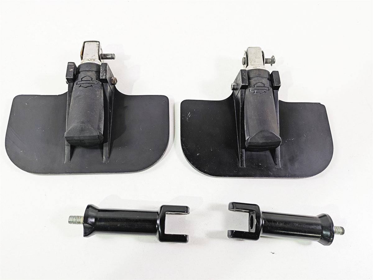 2018 Harley FLHCS Softail Heritage 115th Rear Passenger Floorboard Set 50500744 {{ shop.shopifyCountryName }} - Mototech271