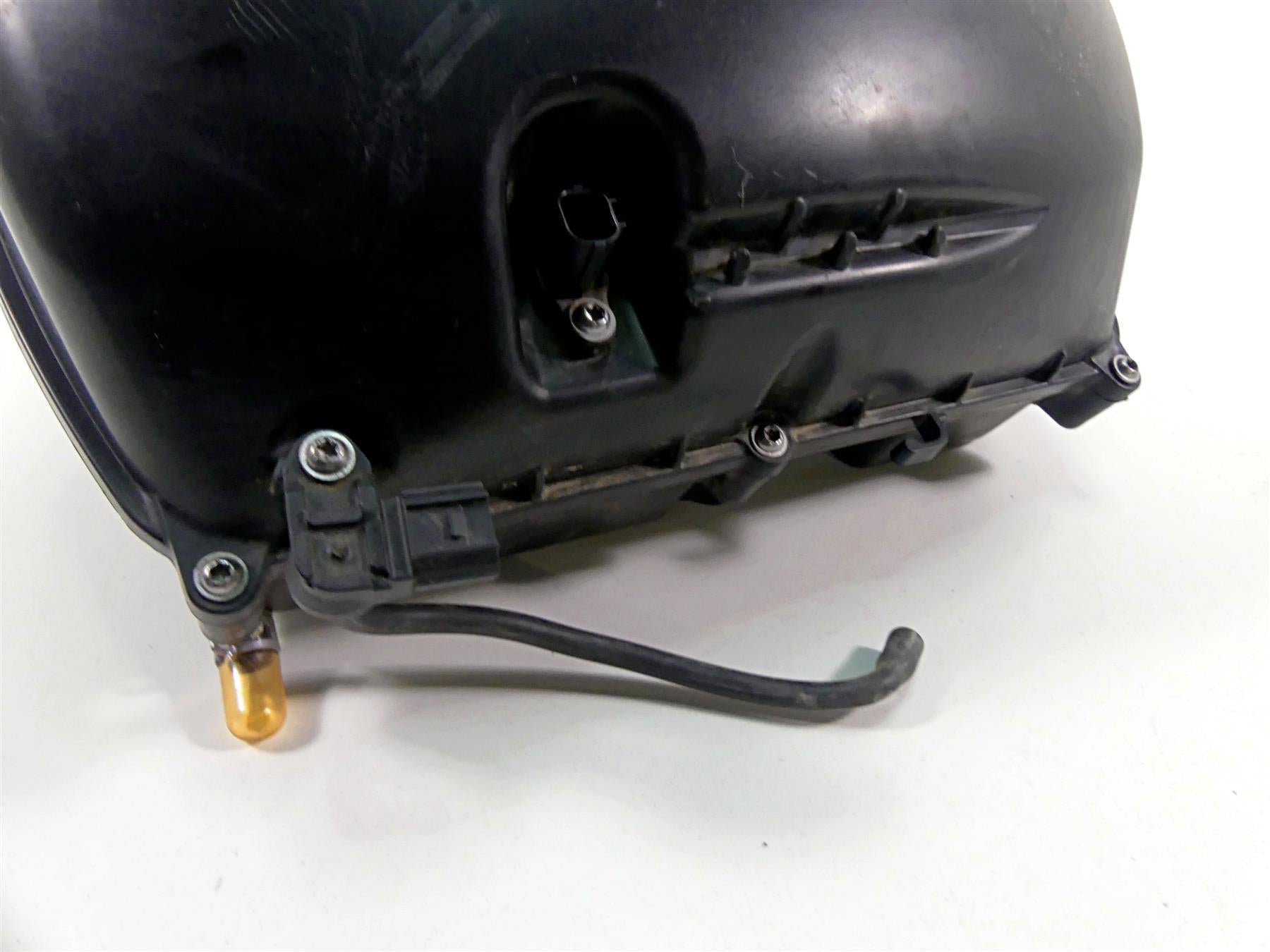 2022 Triumph Speed Triple 1200 RS Air Cleaner Breather Filter Box T2205677 {{ shop.shopifyCountryName }} - Mototech271