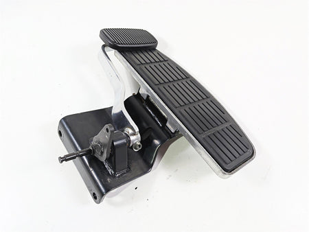 2006 Suzuki C90 VL1500T Boulevard Right Floor Board & Brake Pedal 43510-10F00 {{ shop.shopifyCountryName }} - Mototech271