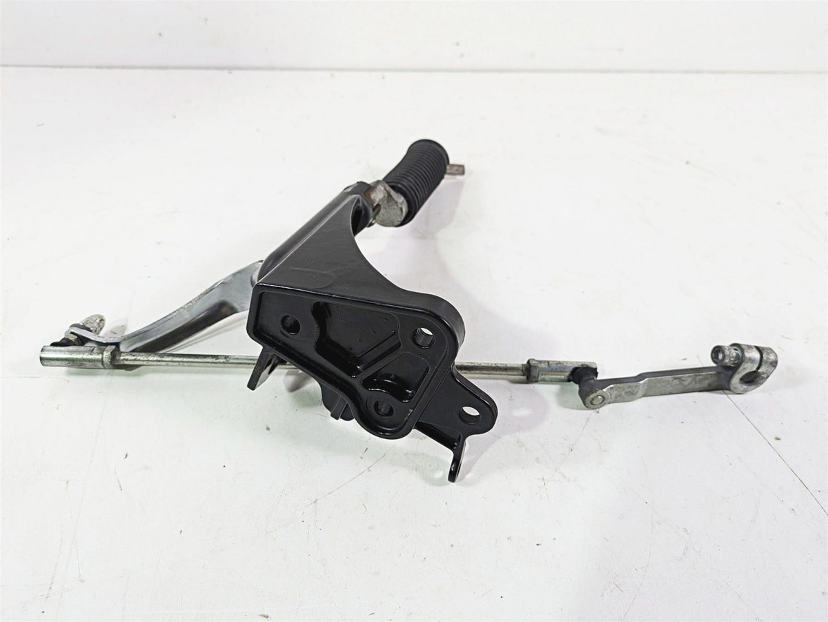 2009 Harley FXCWC Softail Rocker Left Front Foot Peg Shifter Parts Set 33683-07A {{ shop.shopifyCountryName }} - Mototech271