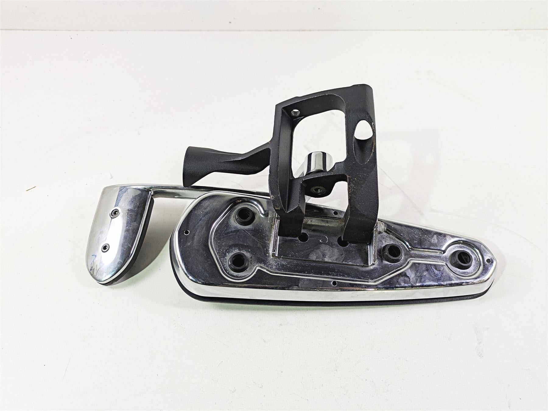 2017 Indian Chieftain Limited Right Floor Board & Brake Pedal 5138848 1019864 {{ shop.shopifyCountryName }} - Mototech271
