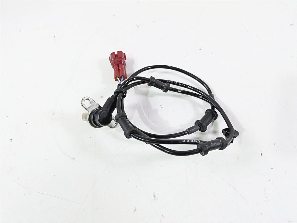 2025 Honda CBR600RR Front Abs Brake Wheel Speed Sensor 38520-MFJ-A51 {{ shop.shopifyCountryName }} - Mototech271