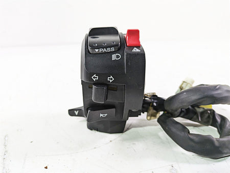 2016 Suzuki GSXR1000 Left Hand Turn Signal Lights Control Switch 37400-47H10 {{ shop.shopifyCountryName }} - Mototech271
