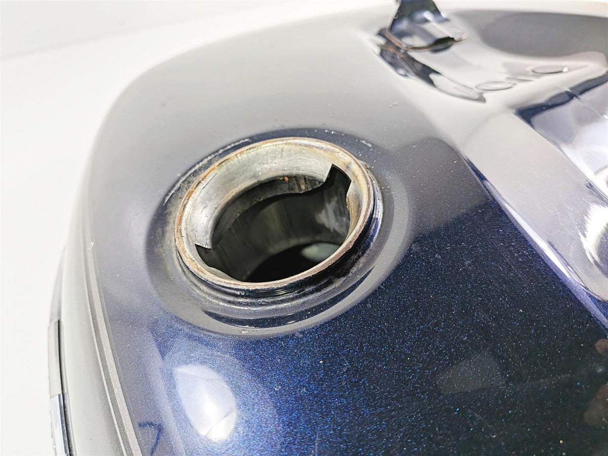 2006 Suzuki VL800 C50 Boulevard Fuel Gas Petrol Tank READ 44100-41FD0 {{ shop.shopifyCountryName }} - Mototech271