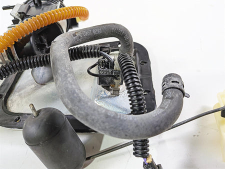 2012 Harley Softail FLSTF Fat Boy Fuel Gas Petrol Pump & Sender 75141-11A {{ shop.shopifyCountryName }} - Mototech271