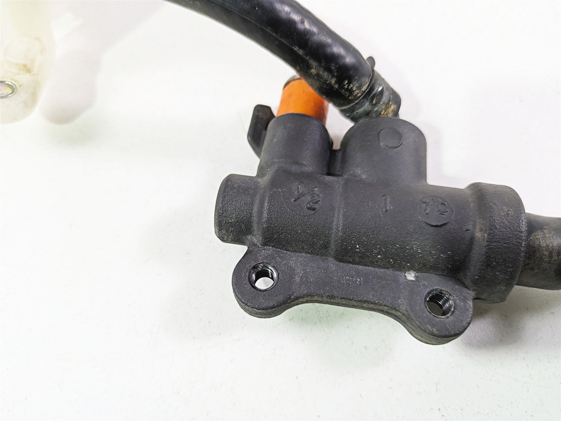 2017 BMW R1200 GS K50 Rear Brake Master Cylinder 1/2" 34318522398 {{ shop.shopifyCountryName }} - Mototech271