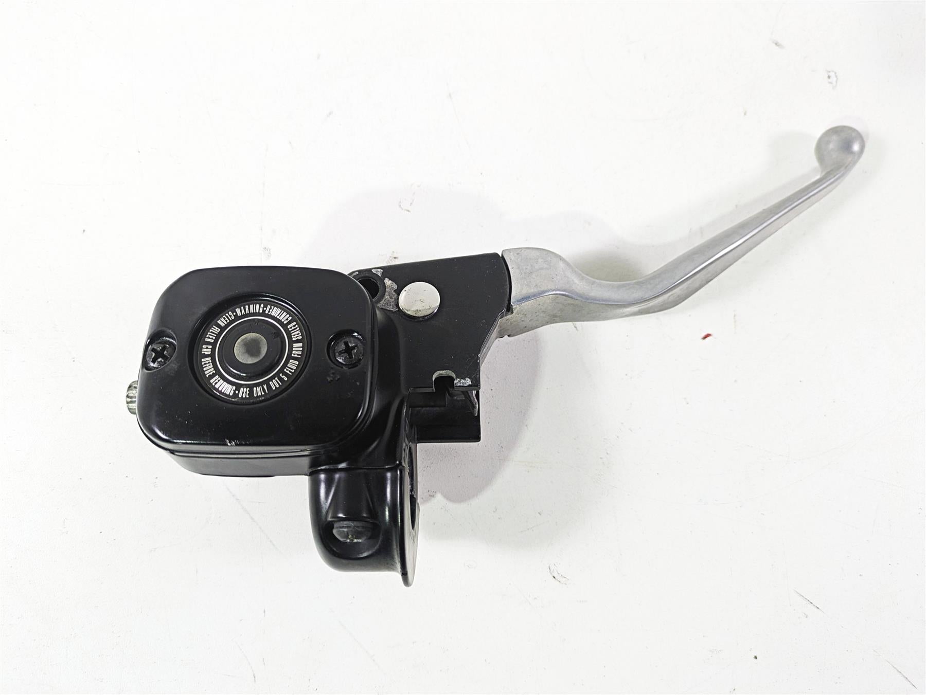 2003 Harley FLSTC Softail Heritage 100th Front Master Cylinder 9/16 45019-96F | Mototech271