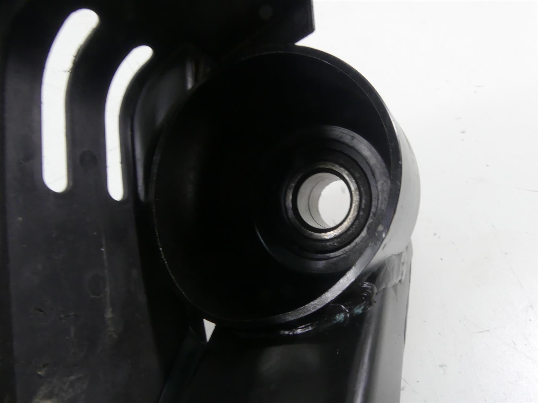 2020 Can-Am Commander 1000R XT Rear Left Suspension Trailing Arm 703500964 {{ shop.shopifyCountryName }} - Mototech271