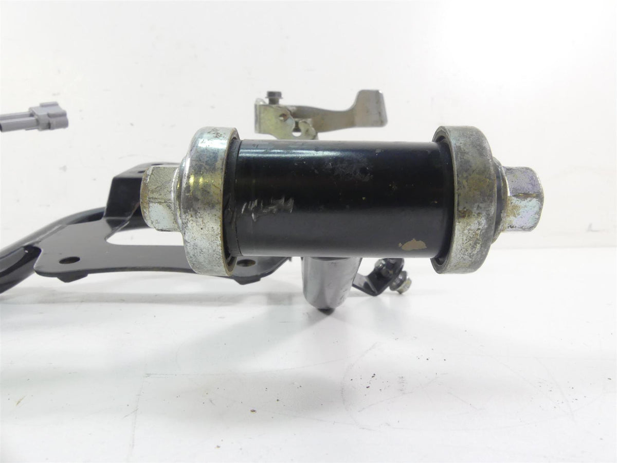 2016 Yamaha YXZ1000 R EPS SE Steering Wheel Mount Damper Set 2HC-F3838-00-00 {{ shop.shopifyCountryName }} - Mototech271