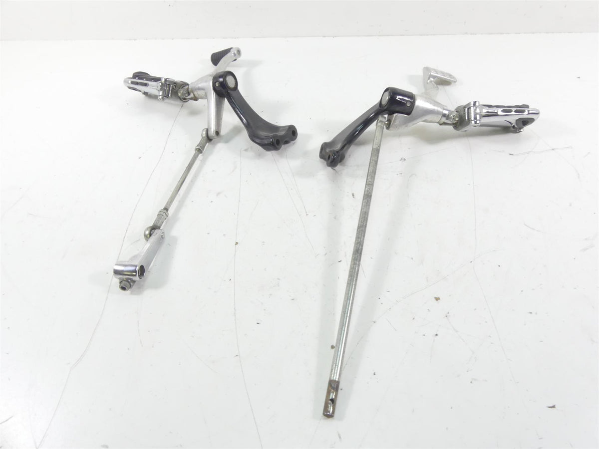 2014 Harley Sportster XL1200 C Front Forward Footpeg Shifter Pedal Set 42651-04 {{ shop.shopifyCountryName }} - Mototech271