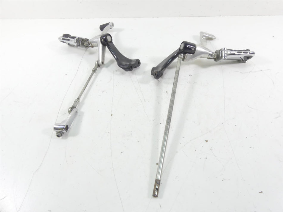 2014 Harley Sportster XL1200 C Front Forward Footpeg Shifter Pedal Set 42651-04 {{ shop.shopifyCountryName }} - Mototech271