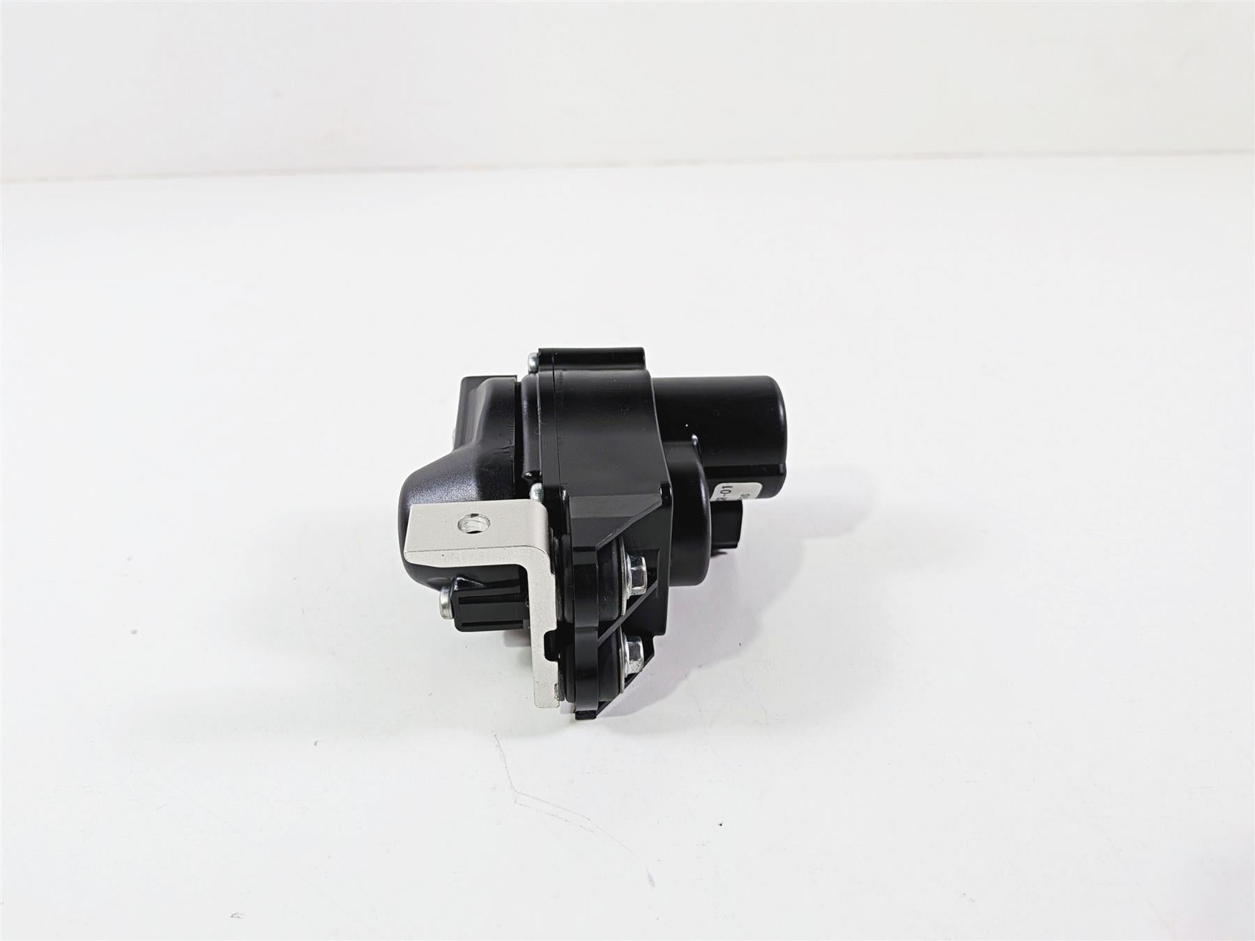 2024 Yamaha YZF R1 RN65 Exhaust Header Servo Flap Motor 2CR-85820-00 {{ shop.shopifyCountryName }} - Mototech271