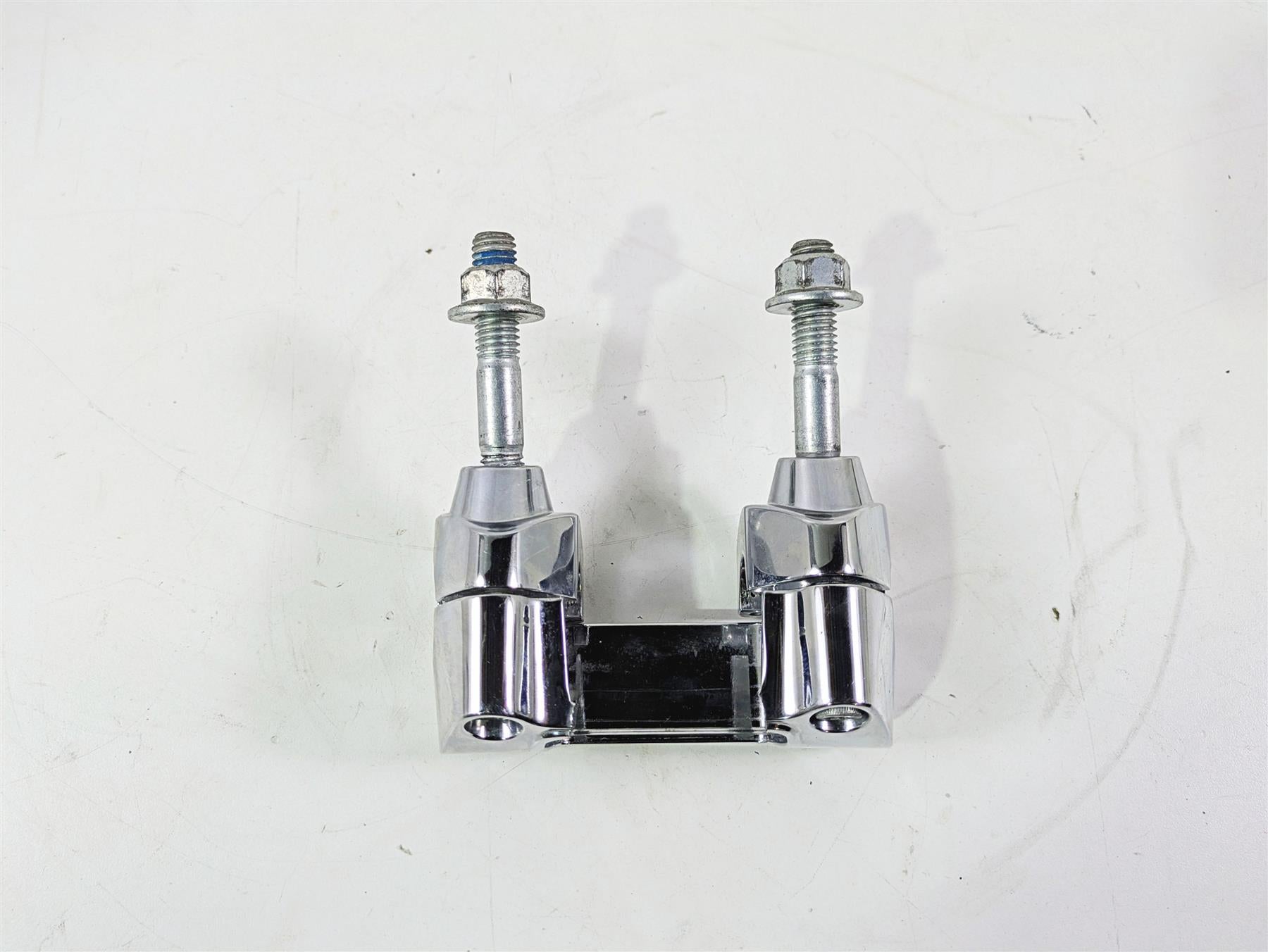 2020 Harley Softail FXST Standard Handlebar Riser Holder Clamp 55900273 {{ shop.shopifyCountryName }} - Mototech271