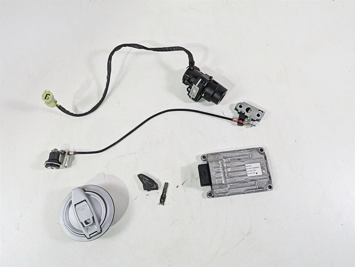 2022 Ducati Scrambler Desert Sled Cdi & Ignition Switch Key Set - Read 28641852A {{ shop.shopifyCountryName }} - Mototech271