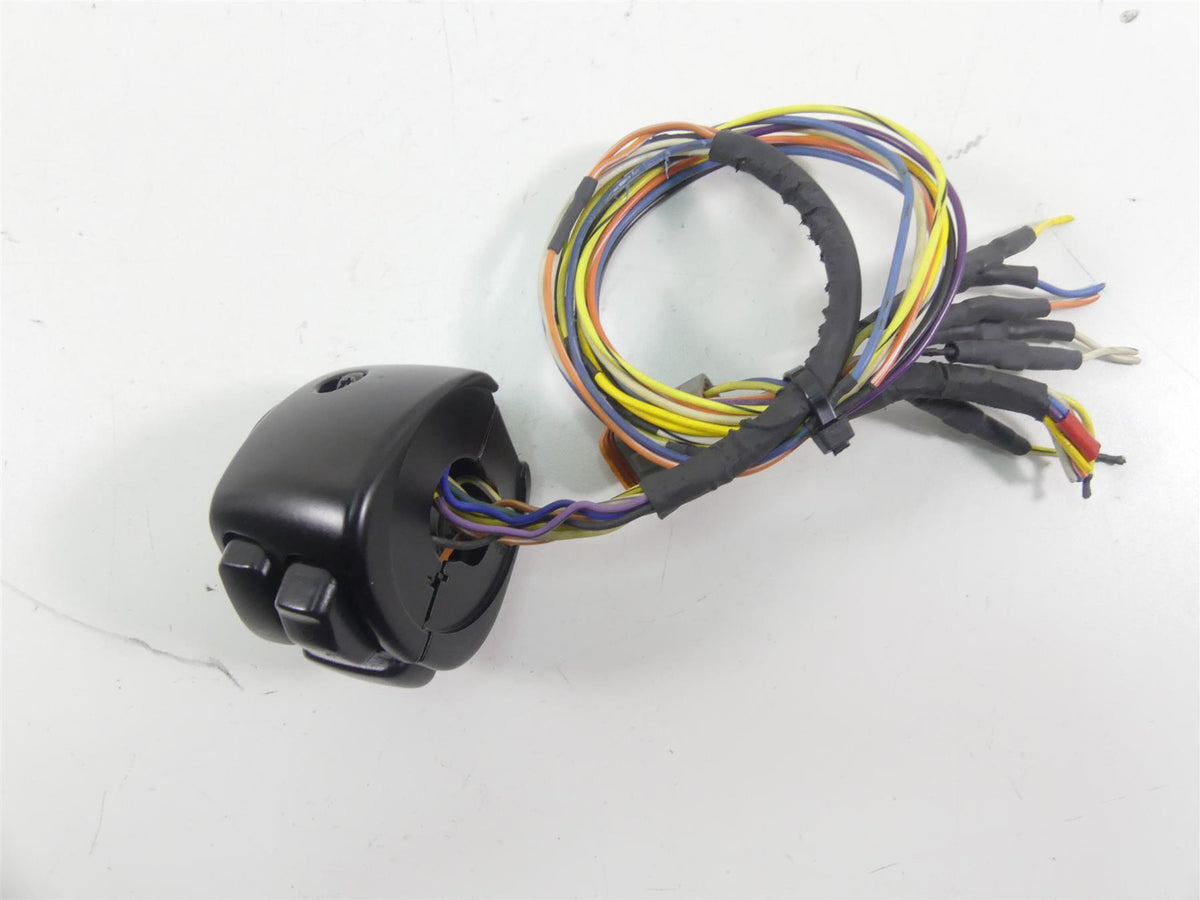 2005 Harley Touring FLHRSI Road King Left Hand Control Switch - Read 71597-96B {{ shop.shopifyCountryName }} - Mototech271