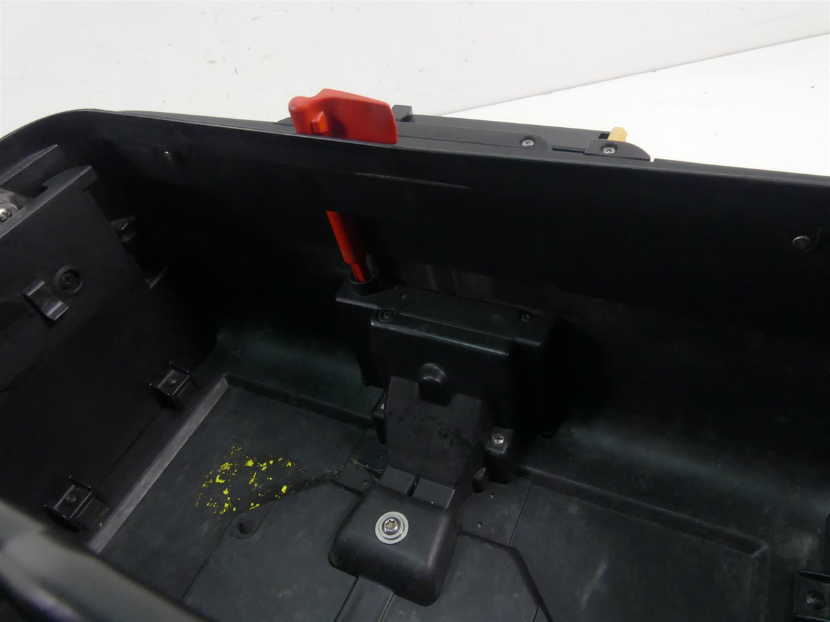2008 BMW R1200GS K25 Rear Trunk Top Case Luggage Box & Mount 71607660564 {{ shop.shopifyCountryName }} - Mototech271