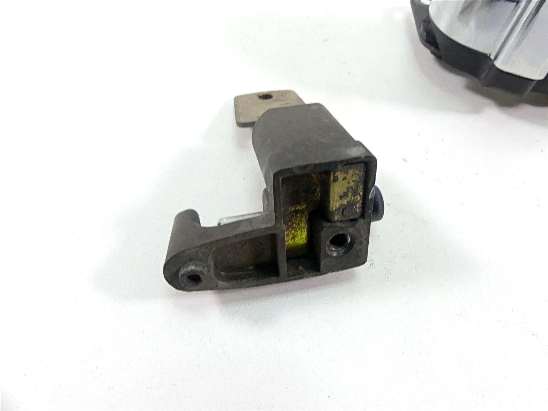 2002 Honda VTX1800 R Ignition Switch Key Lock Set 35110-MR1-000 53600-GCN-003 {{ shop.shopifyCountryName }} - Mototech271