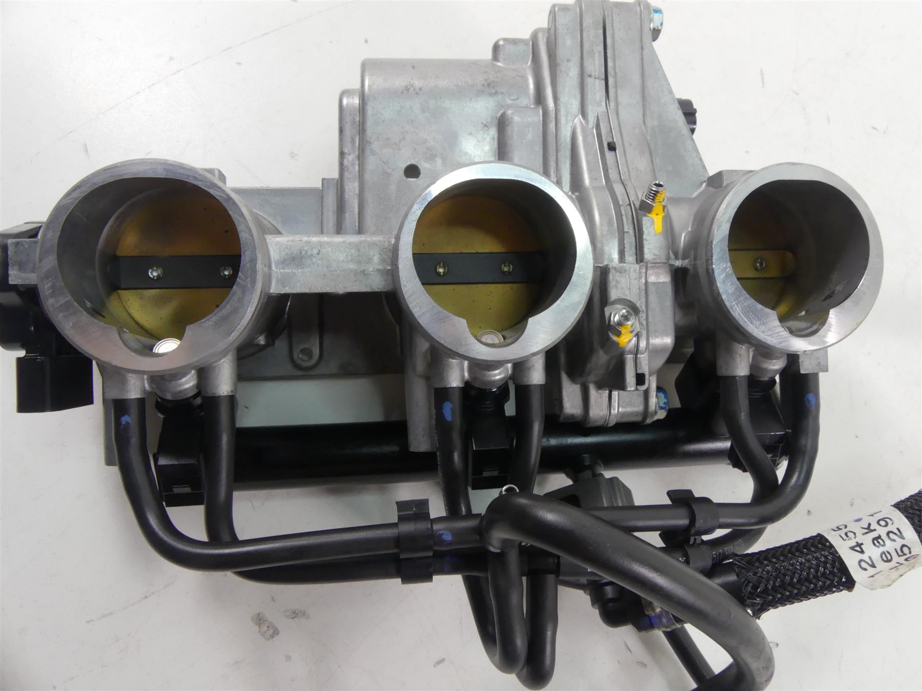 2018 Triumph Street Triple 765RS Keihin Throttle Body Bodies T1243415 {{ shop.shopifyCountryName }} - Mototech271