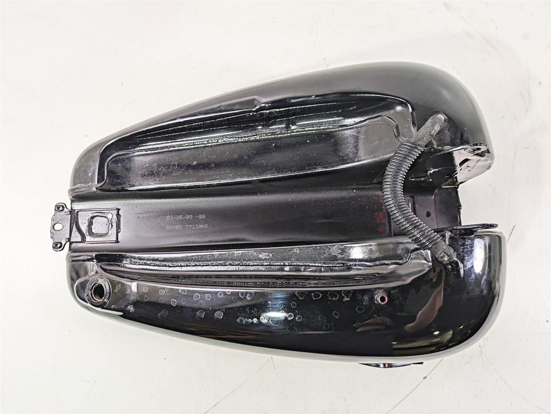 2009 Harley FXCWC Softail Rocker Fuel Gas Petrol Tank - Read 62105-08 {{ shop.shopifyCountryName }} - Mototech271