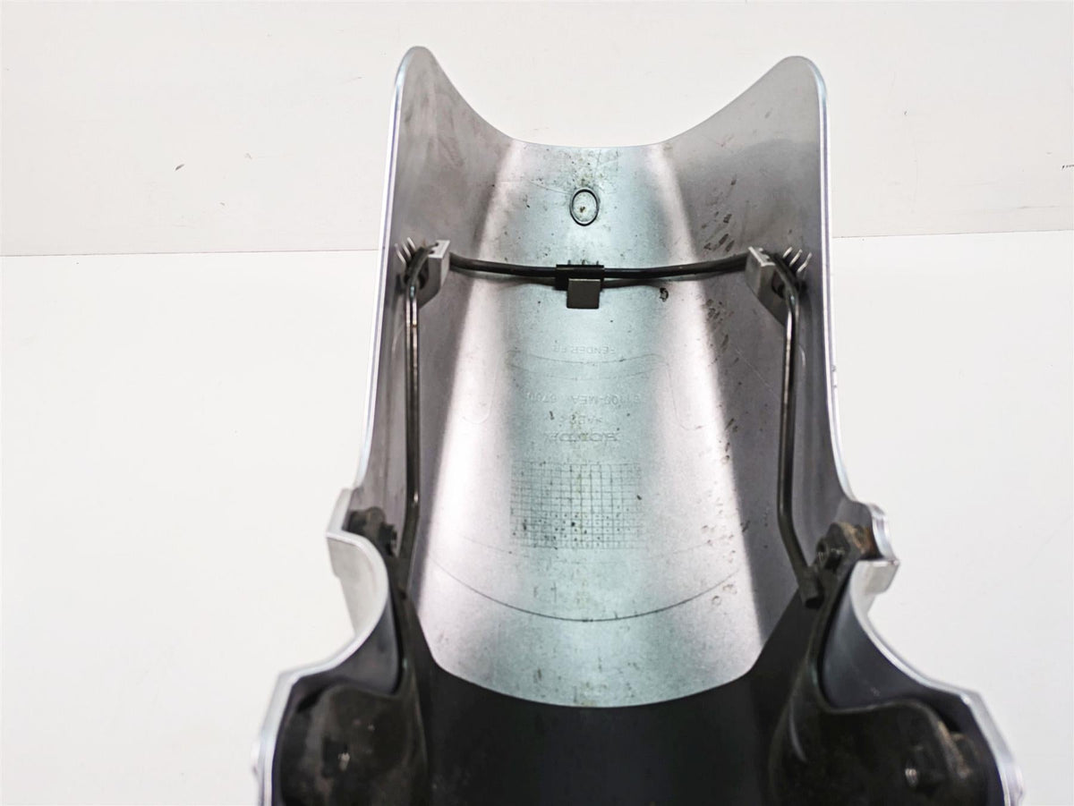 2006 Honda V-Twin VTX1300 R Front Fender Billet Silver Metallic 61100-MEA-670 {{ shop.shopifyCountryName }} - Mototech271