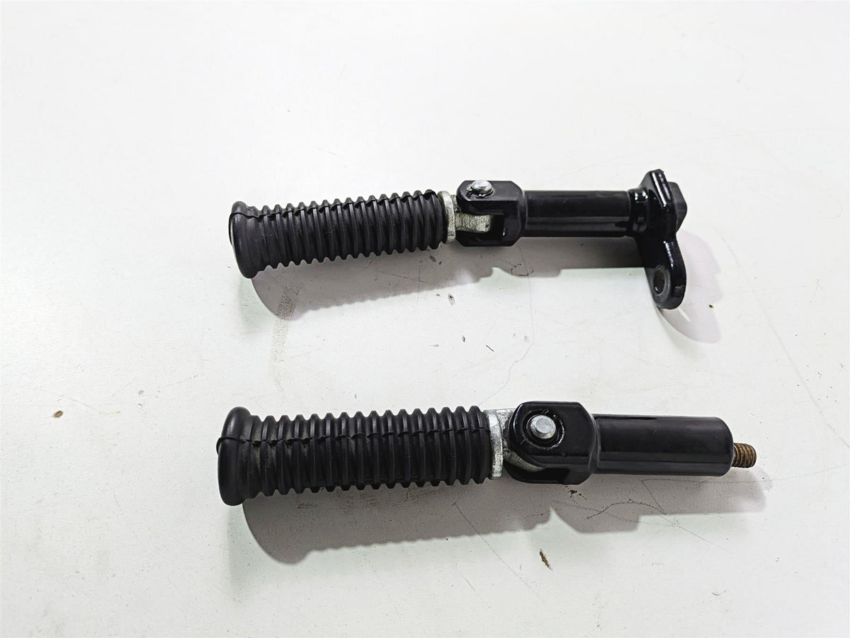 2014 Harley FLS Softail Slim Rear Passenger Footpeg Set 50932-08 {{ shop.shopifyCountryName }} - Mototech271