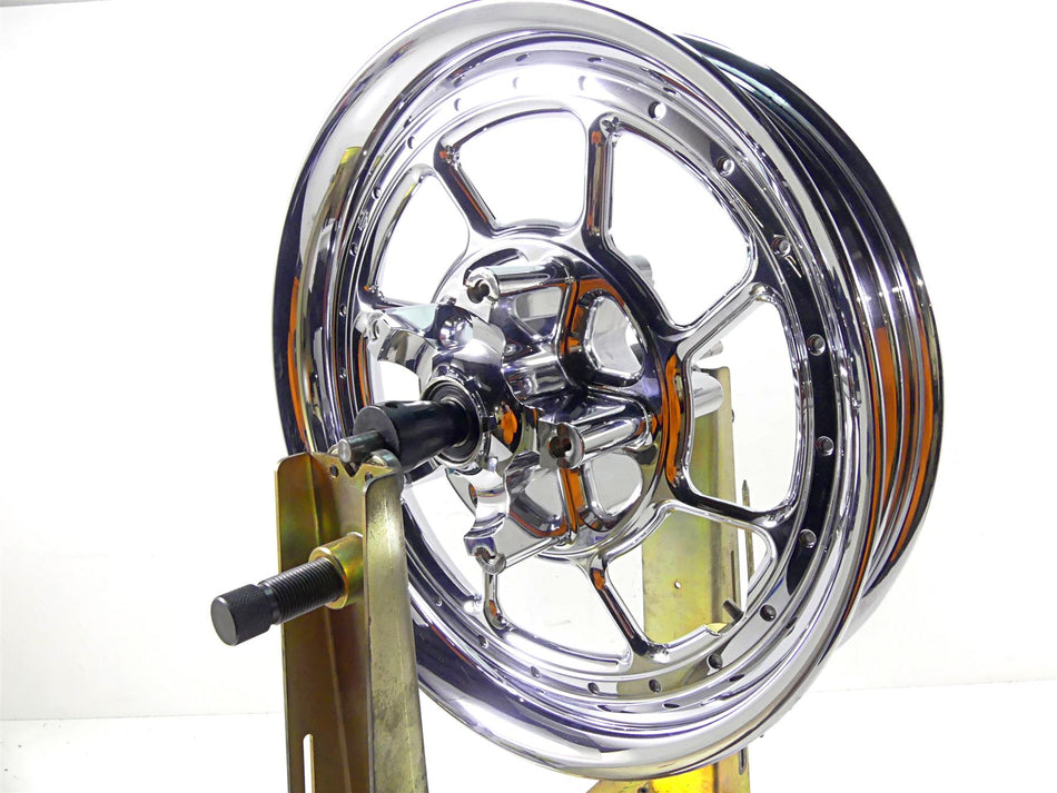 2007 Harley Touring FLHRSE CVO Road King Front Wheel 18x3.5 Roadwinder 44612-07 {{ shop.shopifyCountryName }} - Mototech271