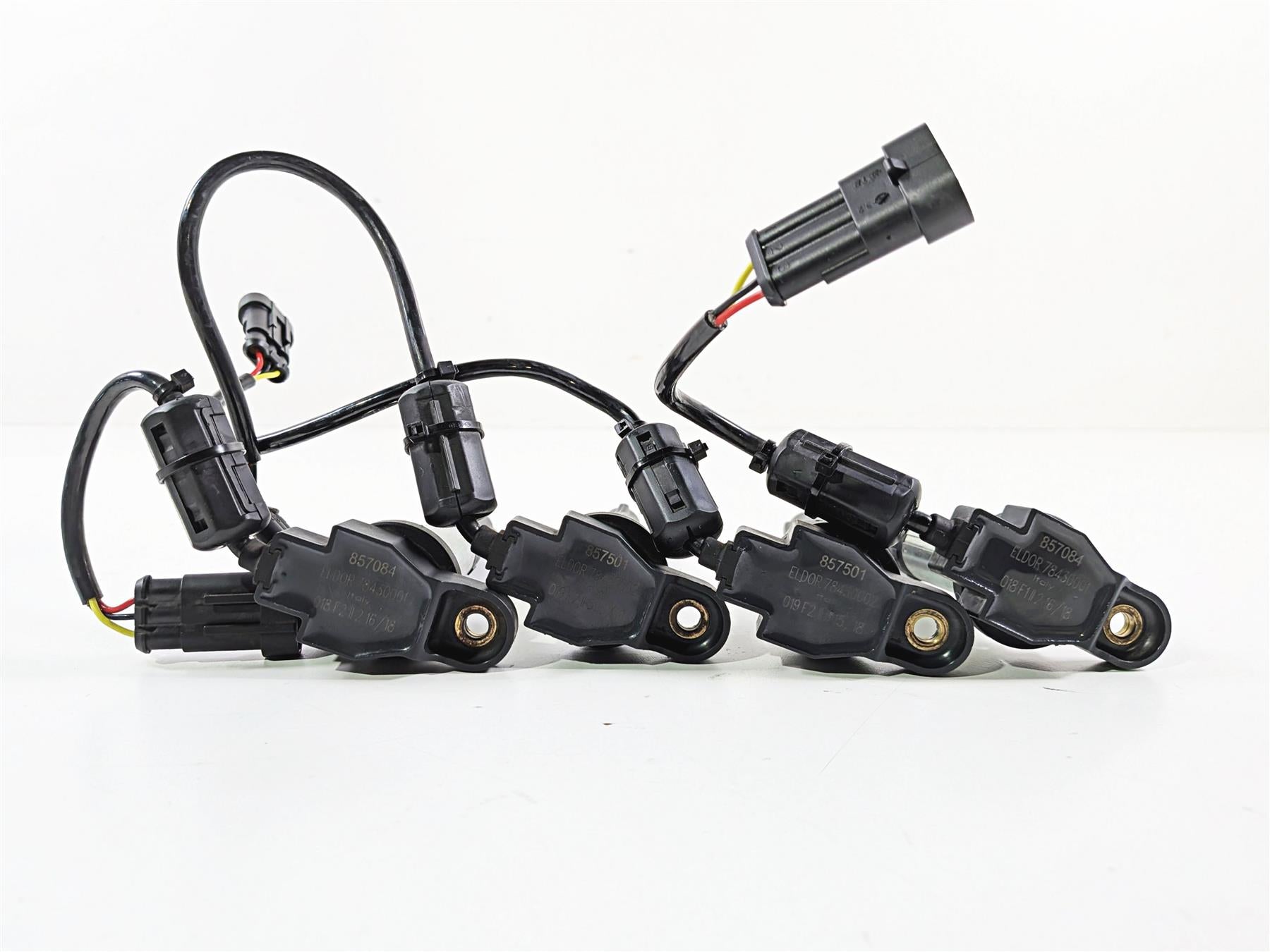 2018 Aprilia RSV4 RR Ignition Coils Stick Coil Set 857084 857501 {{ shop.shopifyCountryName }} - Mototech271