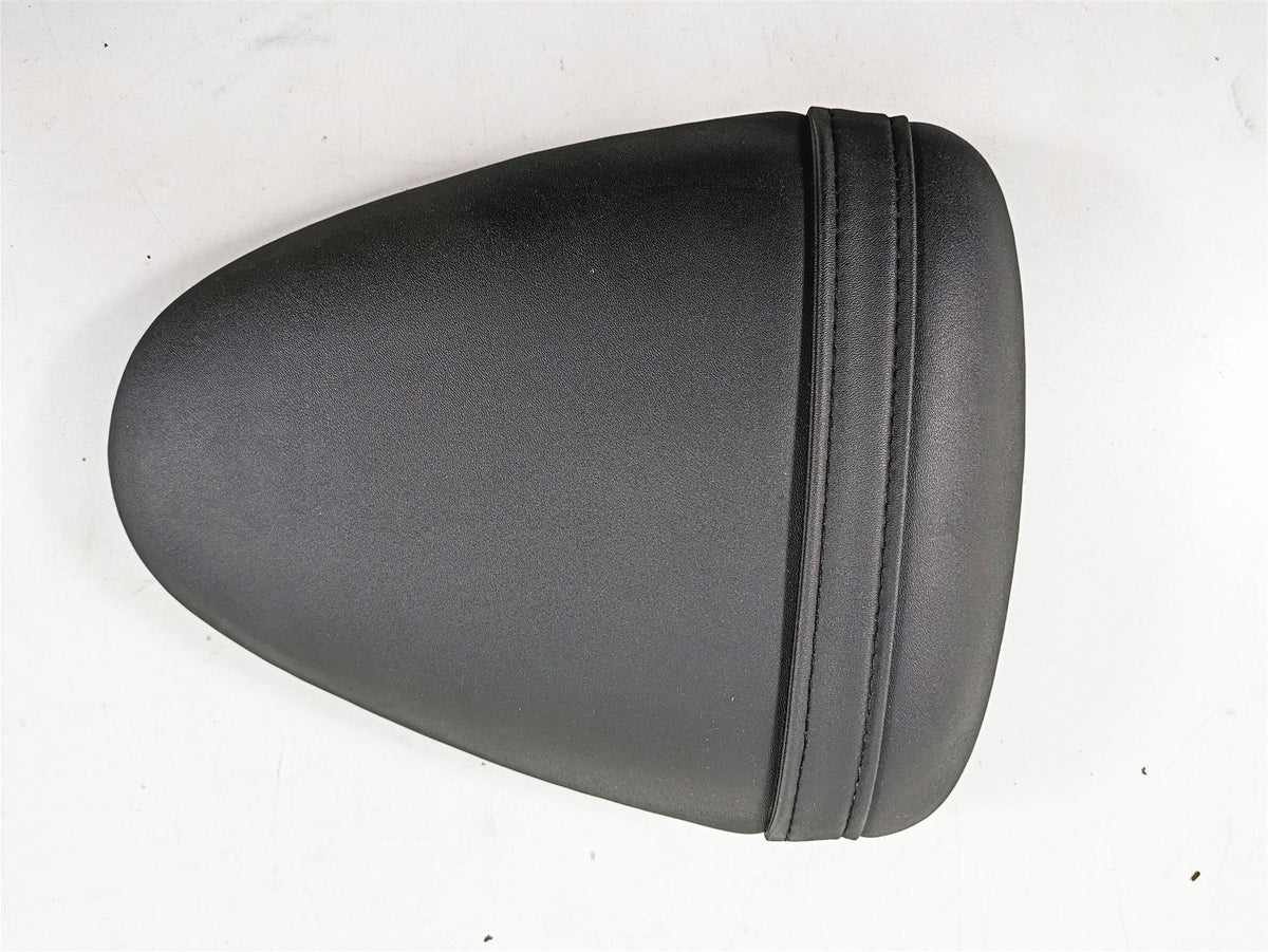 2008 Buell 1125 R Rear Passenger Pillion Seat Saddle M0091.02A8 {{ shop.shopifyCountryName }} - Mototech271