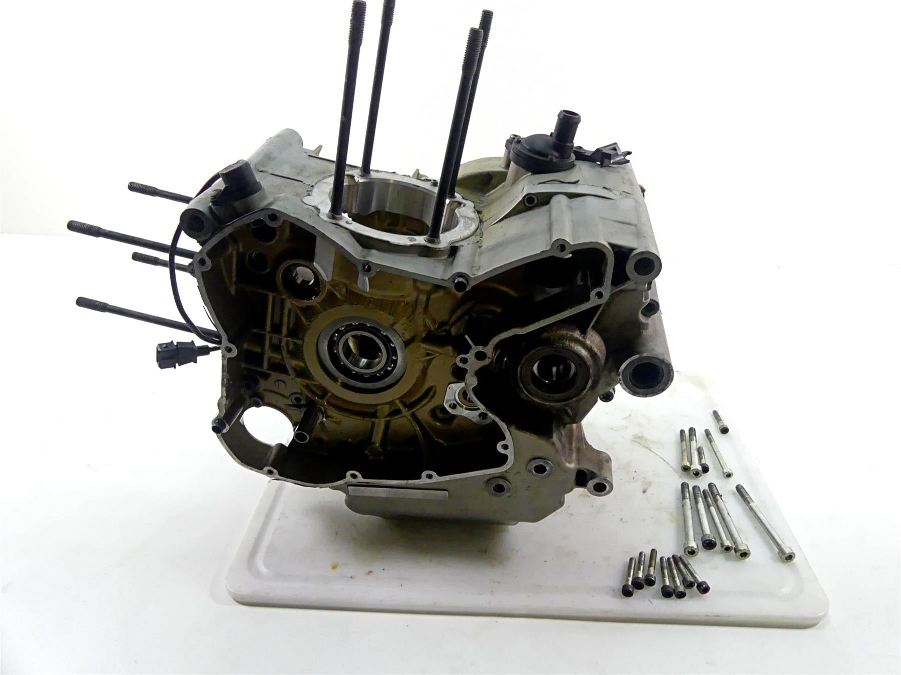 2012 Ducati Monster 1100 EVO Engine Crankcase Case Set Motor 22522281A {{ shop.shopifyCountryName }} - Mototech271