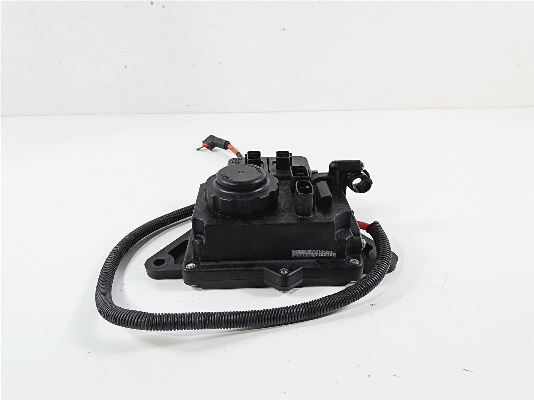 2009 Yamaha Waverunner FX1800 Cruiser Fuse Box Panel Unit 6S5-82170-00-00 {{ shop.shopifyCountryName }} - Mototech271