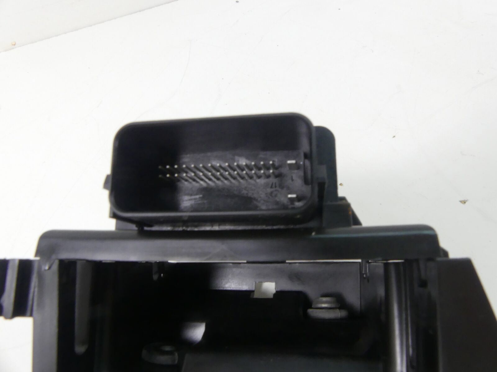 2018 BMW S1000XR K49 General Control Basic Module Light + Bracket 61358405312 {{ shop.shopifyCountryName }} - Mototech271