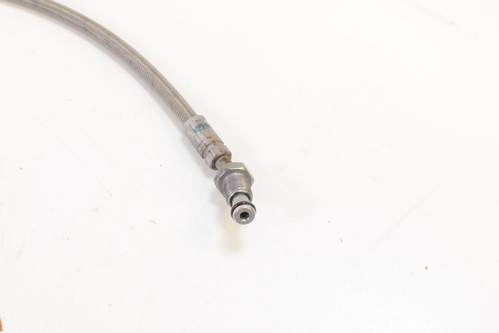 2016 BMW R1200R R1200 R K53 Clutch Line Pipe Hose 21528524925 {{ shop.shopifyCountryName }} - Mototech271