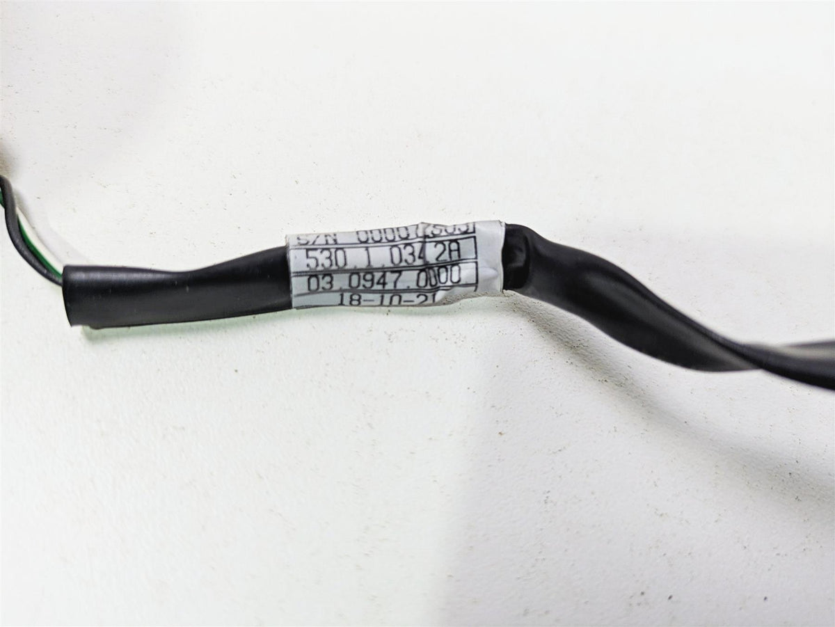 2022 Ducati Hypermotard 950 Right Hand Guard Blinker Turn Signal Set 53010343A {{ shop.shopifyCountryName }} - Mototech271