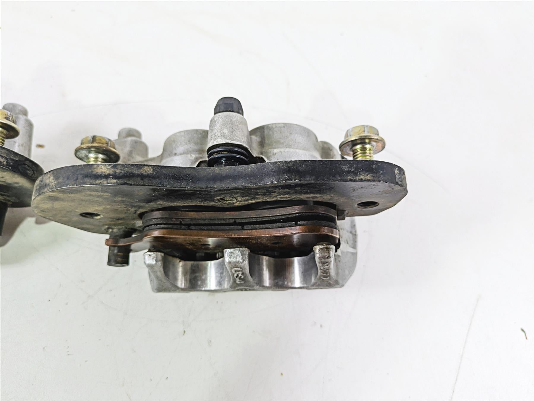 2018 Can Am Maverick X3 XRC Turbo R Front Brake Caliper Set 705601462 705601463 {{ shop.shopifyCountryName }} - Mototech271